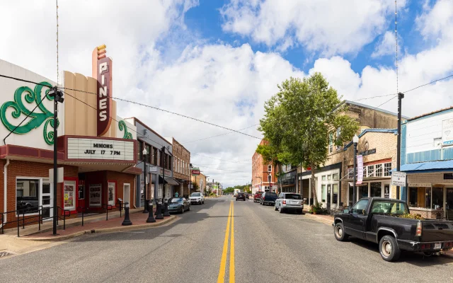 Old business district on 1st Street in Angelina County, Lufkin, Texas, USA – Lufkin, cheap car insurance in Texas